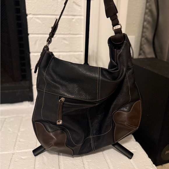 Sophia Caperelli Elegant Black and Brown Hobo Bag - Picture 5 of 7